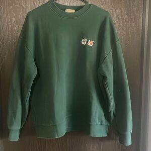 Men’s Green Sweater with Fox Decal